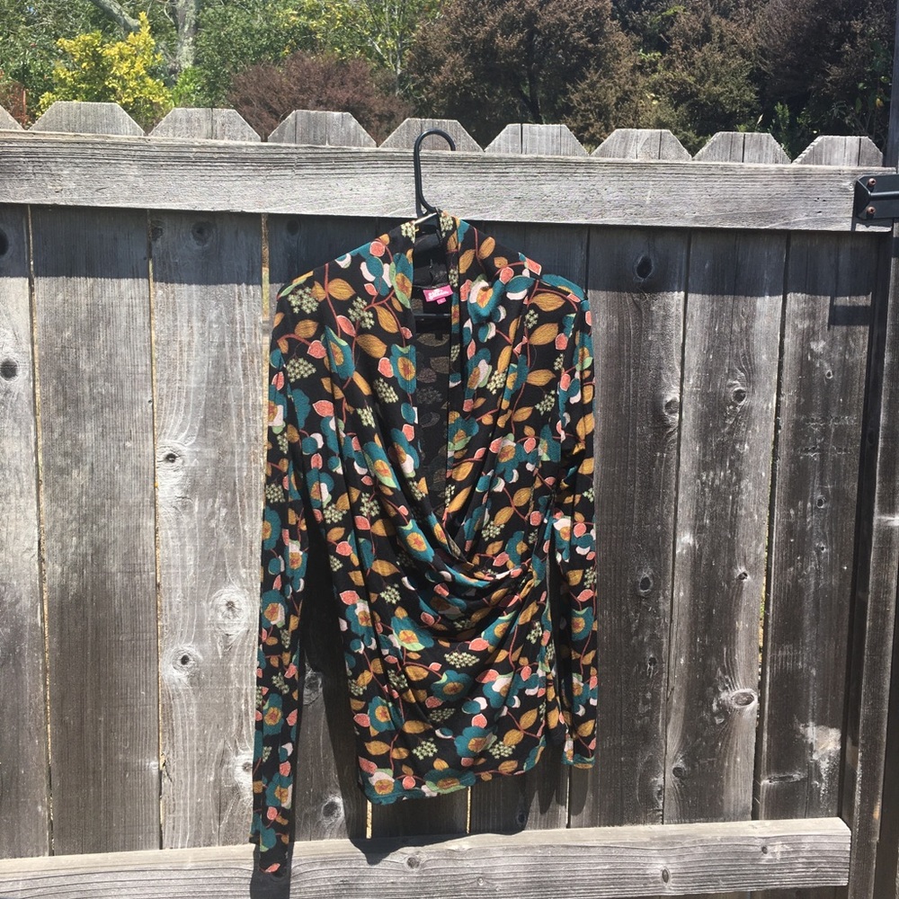 Floral shirt with Figs